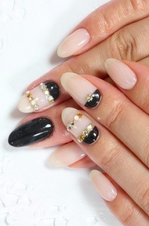 Gorgeous Nail Art Designs for Summer