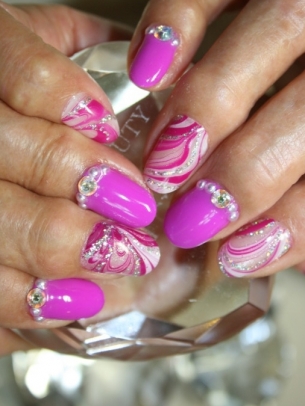 Flirty Nail Art Designs for Summer