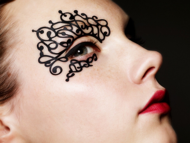 Beauty Trend Alert! Face Lace by Phyllis Cohen