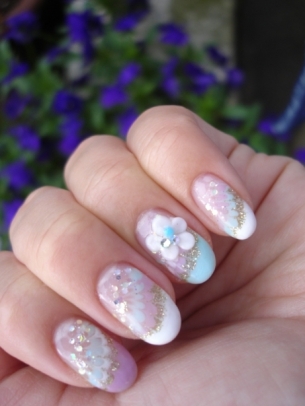 Pretty DIY Nail Art Designs