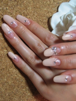 Pretty DIY Nail Art Designs