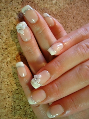 Pretty DIY Nail Art Designs