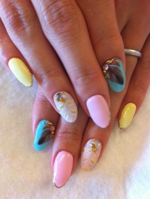 Trendy Nail Art Ideas for Summer