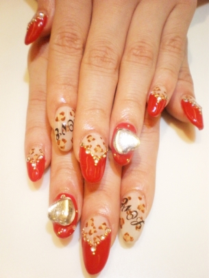 Glam Nail Art Designs for Summer