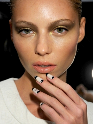 Ruffian x MAC Lipsticks & Press-On Nails Summer 2020