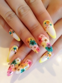 Stylish Summer Nail Art Ideas