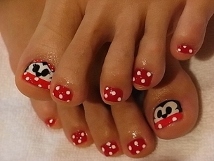 Chic Toe Nail Art Ideas for Summer