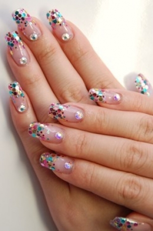 Chic and Simple Nail Art Designs for Summer