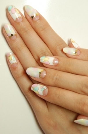 Chic and Simple Nail Art Designs for Summer