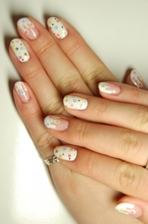 Chic and Simple Nail Art Designs for Summer