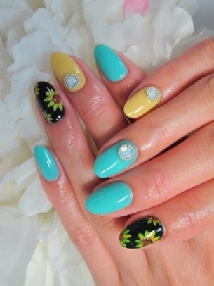 Manicure Ideas for Summer