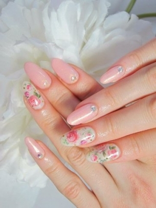 Manicure Ideas for Summer