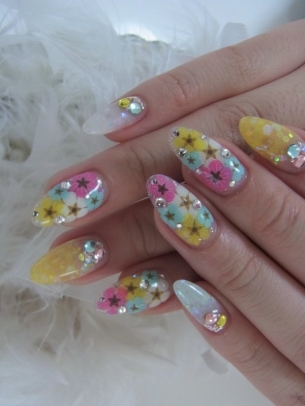 Acrylic Nail Art Designs for Summer