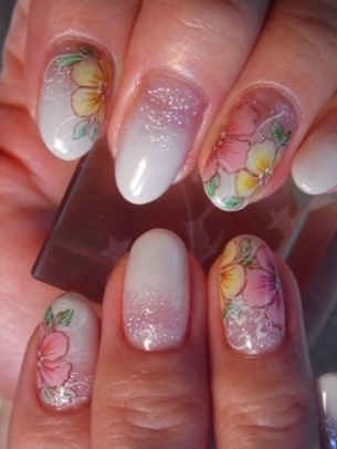 Flirty Nail Art Ideas with Pictures