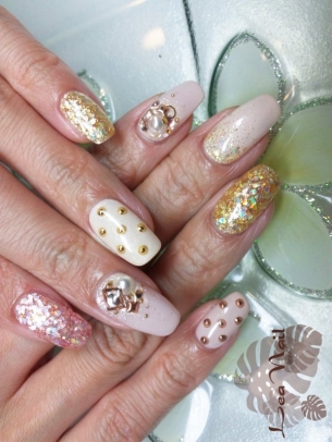 Gorgeous New Season Nail Art Ideas