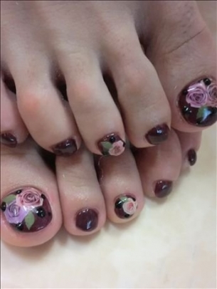 New Season Pedicure Nail Art Ideas