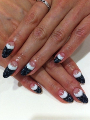 Chic and Easy Fall Nail Art Designs