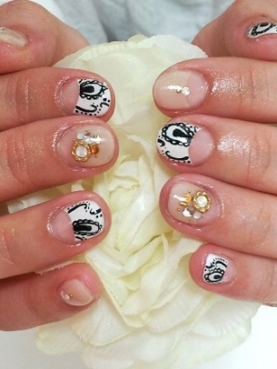 Flirty Nail Art Ideas for Fall
