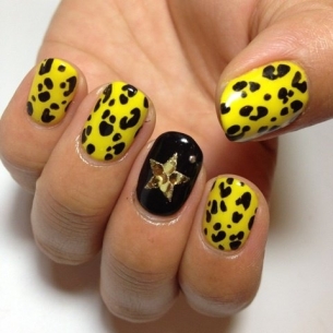 Flirty Fall Nail Art Designs