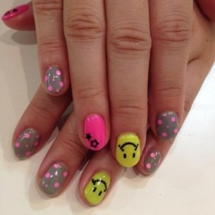 Flirty Fall Nail Art Designs