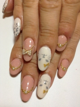 Flirty Fall Nail Art Designs