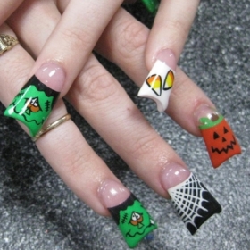 Halloween Nail Art Ideas