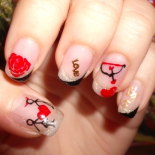 Hip Nail Art Designs