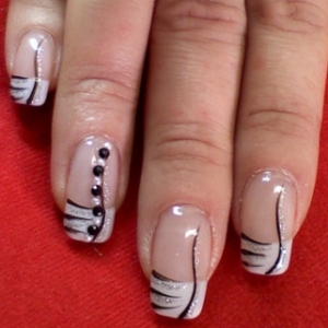 Simple and Cool Nail Art Ideas 2020