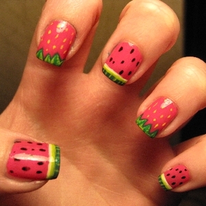 Trendy Simple Nail Art Designs
