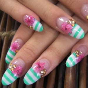 Easy Colorful Nail Art Ideas
