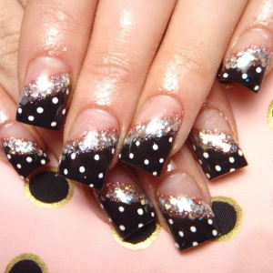 Super-Simple Spring Nail Art Ideas