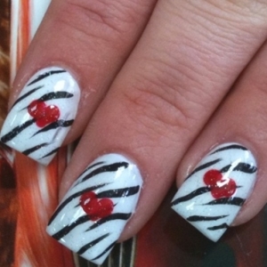 Super-Simple Spring Nail Art Ideas