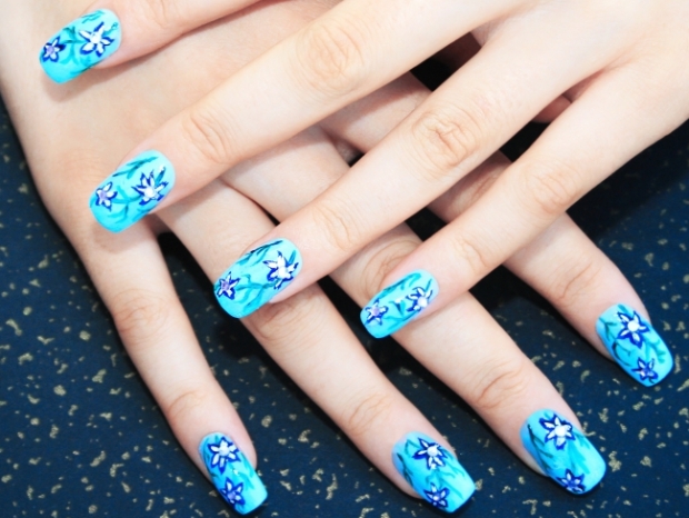 Super-Fine Nail Art Ideas