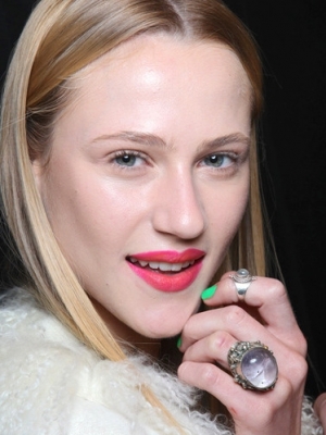 Lovely Summer Nail Color Ideas