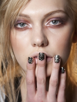 Hip Nail Color Ideas To Try