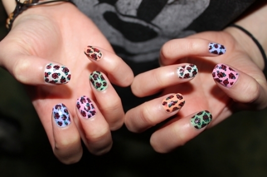Ultra-Glam Nail Art Ideas