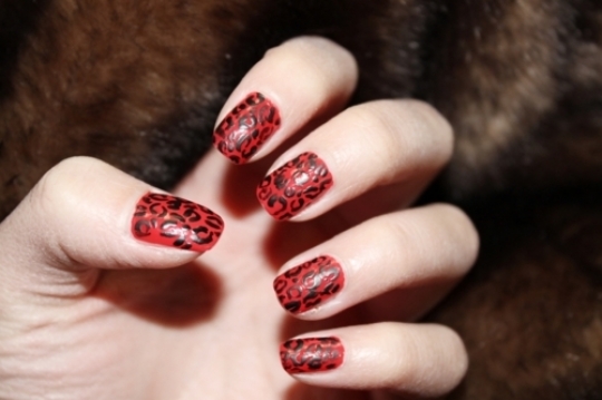 Ultra-Glam Nail Art Ideas