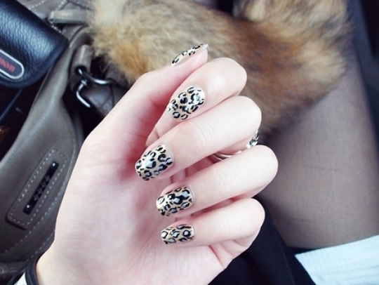 Ultra-Glam Nail Art Ideas