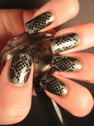 Lovely Fall Nail Art Ideas