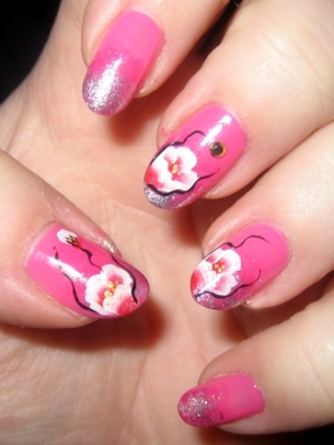 Lovely Floral Nail Painting Ideas