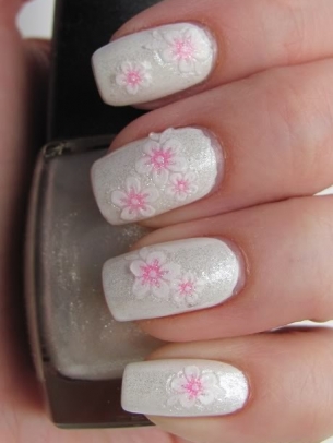 Stylish and Easy Nail Art Ideas