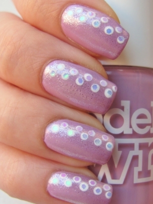 Stylish and Easy Nail Art Ideas