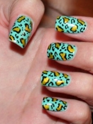 Easy Animal Print Nail Art