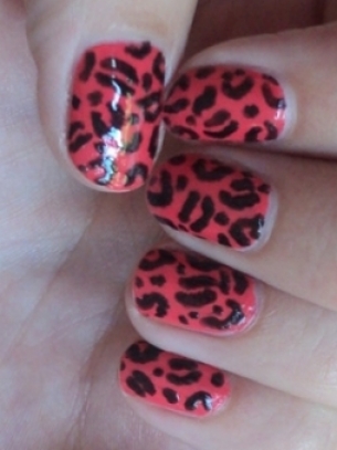 Easy Animal Print Nail Art