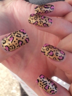 Easy Animal Print Nail Art