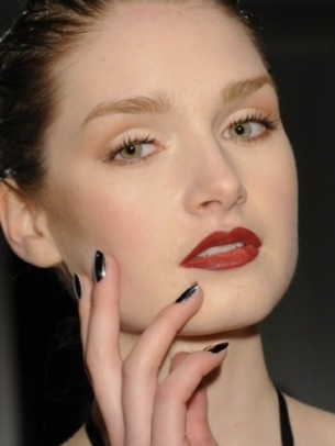 Fall 2020 Runway Nail Color Trends