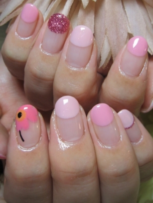 Flirty Spring Nail Art Ideas