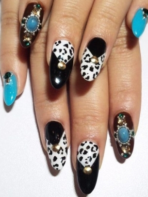Coolest Spring Nail Art Ideas