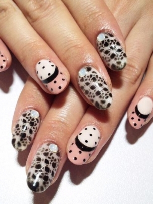 Coolest Spring Nail Art Ideas