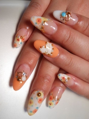 Show-Stopping Spring Nail Art Ideas